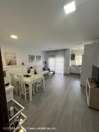 Apartamento en alquiler en Torrox (Málaga)