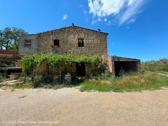 Casa en venta en Cabanelles (Girona)