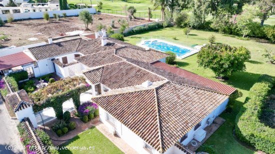  Villa en venta en Marbella (Málaga) 