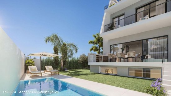 Casa en venta a estrenar en Estepona (Málaga)