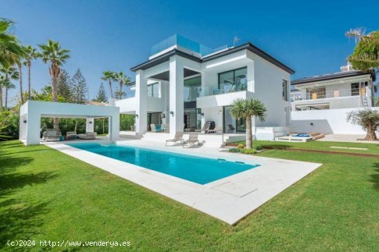  Villa en venta a estrenar en Marbella (Málaga) 