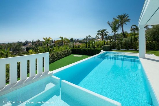  Villa en venta a estrenar en Marbella (Málaga) 