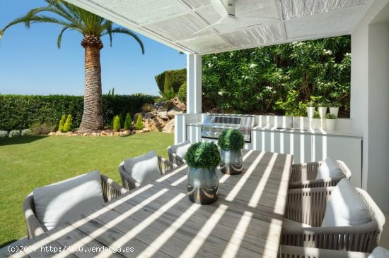 Villa en venta a estrenar en Marbella (Málaga)