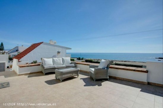 Villa en venta a estrenar en Estepona (Málaga)