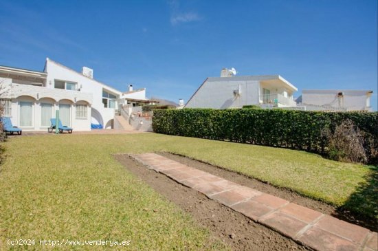 Villa en venta a estrenar en Estepona (Málaga)