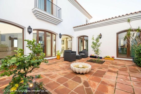 Villa en venta a estrenar en Sotogrande (Cádiz)