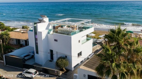  Villa en venta a estrenar en Marbella (Málaga) 