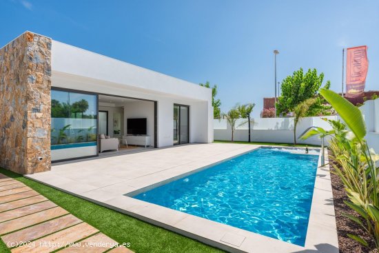 Villa en venta a estrenar en San Javier (Murcia)