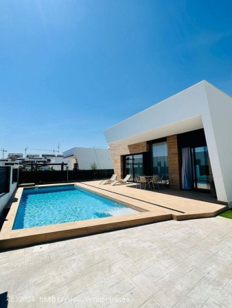  Chalet en venta en Finestrat (Alicante) 