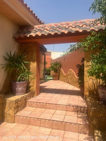 Villa en venta en Puerto del Rosario (Las Palmas)