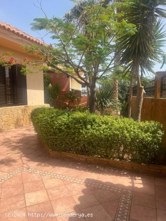 Villa en venta en Puerto del Rosario (Las Palmas)