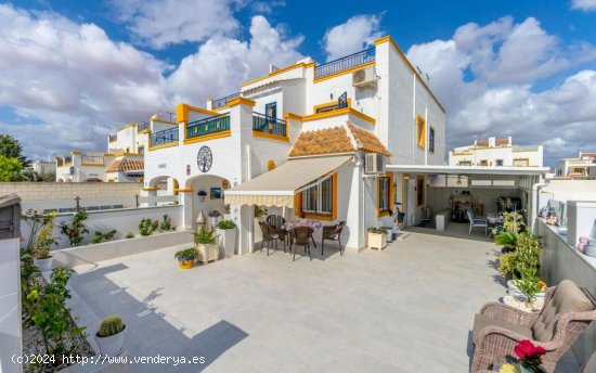  Casa en venta en Torrevieja (Alicante) 