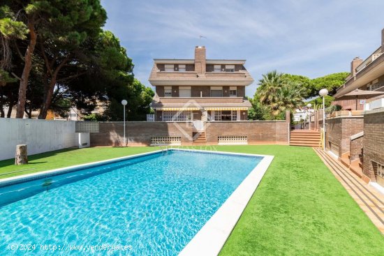  Casa en venta en Castelldefels (Barcelona) 