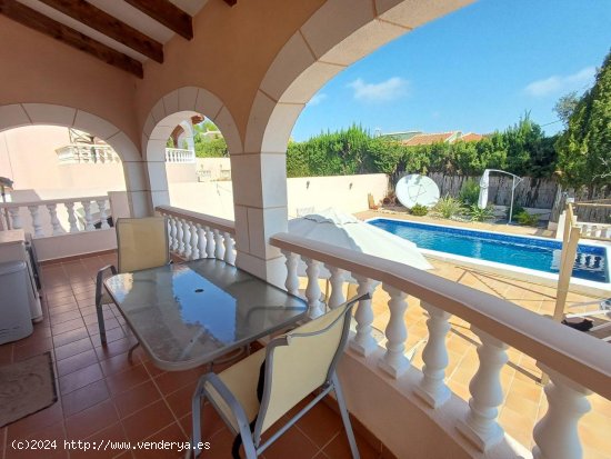 Villa en venta en Oliva (Valencia)