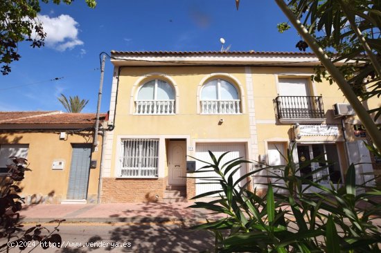 Chalet en venta en Benijófar (Alicante)