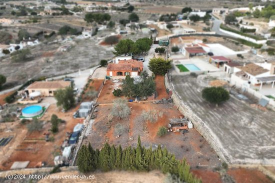 Finca en venta en Benissa (Alicante)