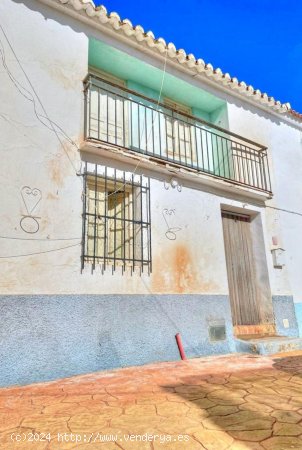 Casa en venta en Periana (Málaga)