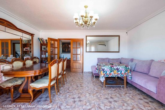 Villa en venta en Orihuela (Alicante)