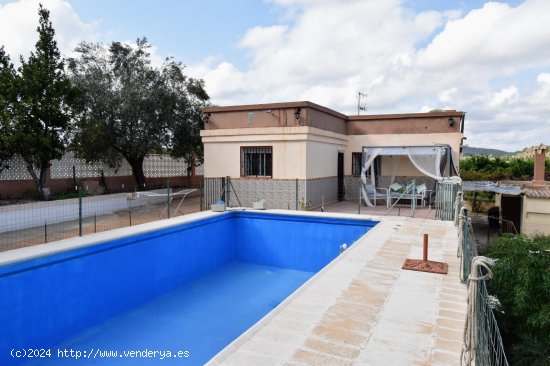 Villa en venta en Montroy (Valencia)