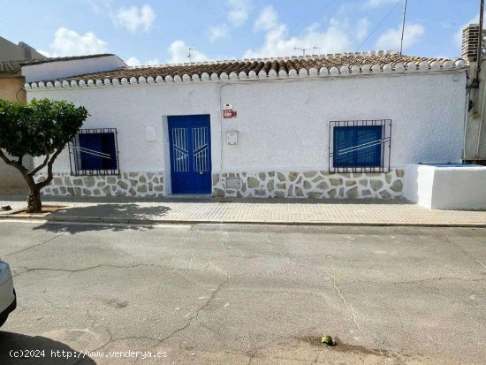  Villa en venta en Los Alcázares (Murcia) 