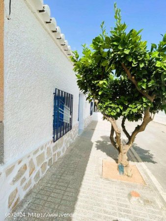 Villa en venta en Los Alcázares (Murcia)