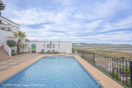 Villa en venta en Pego (Alicante)