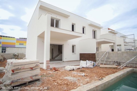 Villa en venta a estrenar en El Verger (Alicante)