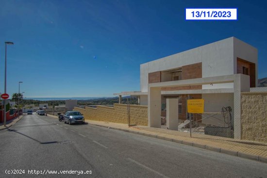 Villa en venta a estrenar en Finestrat (Alicante)