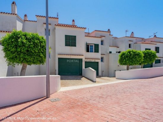 Casa en venta en Es Castell (Baleares)