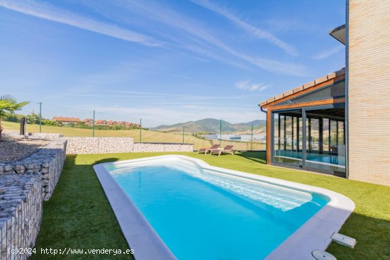 Casa en venta en Gorraiz (Navarra)