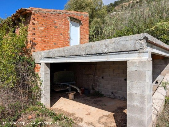 Finca en venta en Torre del Compte (Teruel)