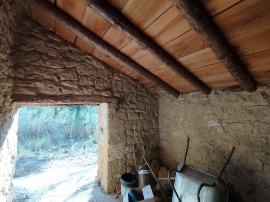 Finca en venta en Torre del Compte (Teruel)