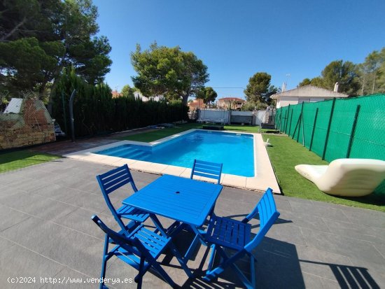 Villa en venta en L Ametlla de Mar (Tarragona)