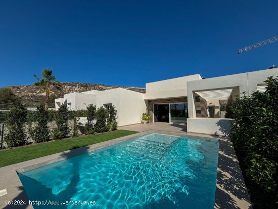  Villa en venta en Algorfa (Alicante) 