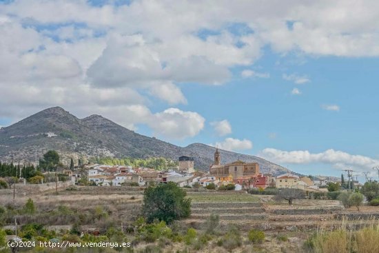 Villa en venta en Alcalalí (Alicante)