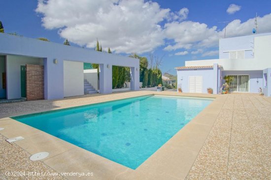 Villa en venta en Pedreguer (Alicante)