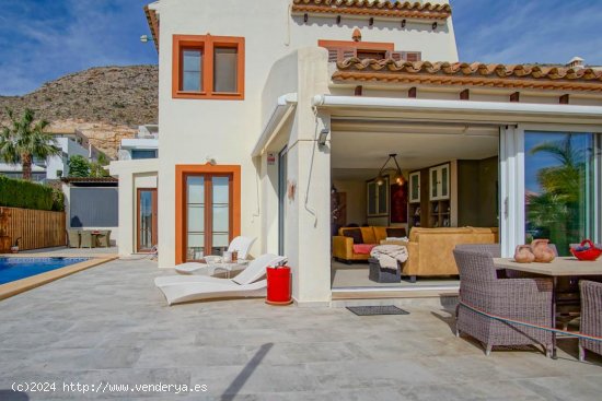 Villa en venta en Finestrat (Alicante)