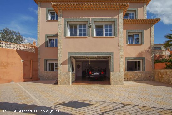 Villa en venta en Calpe (Alicante)