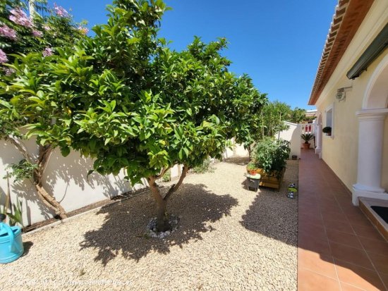 Villa en venta en Moraira (Alicante)