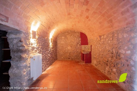 Casa en venta en Vilanant (Girona)