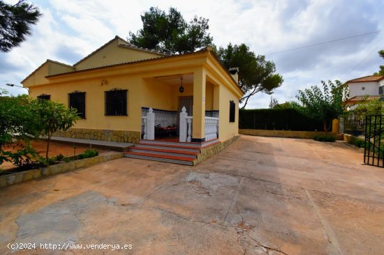 Villa en venta en Torrent (Valencia)