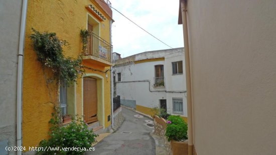 Casa en venta en La Vall de Laguar (Alicante)