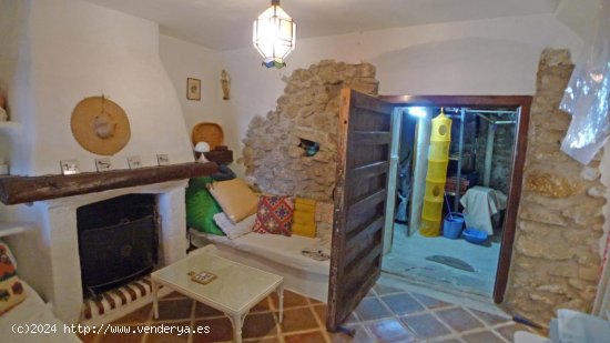 Casa en venta en La Vall de Laguar (Alicante)