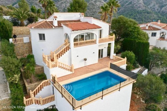  Villa en venta en Pedreguer (Alicante) 