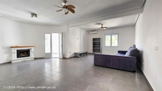 Villa en venta en Ciudad Quesada (Alicante)