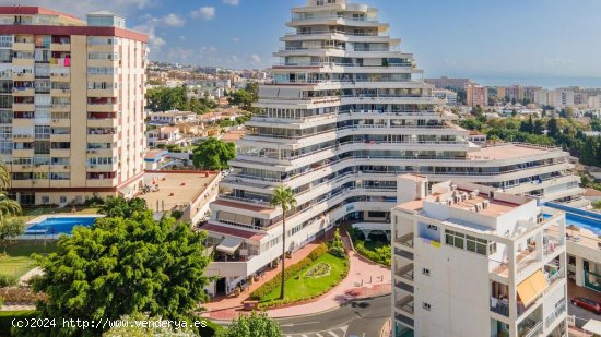 Local en venta en Benalmádena (Málaga)