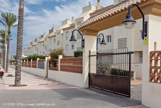 Garaje en venta en Roquetas de Mar (Almería)