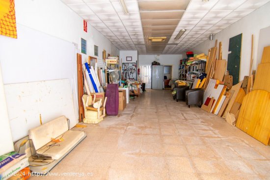 Local en venta en Santa Pola (Alicante)