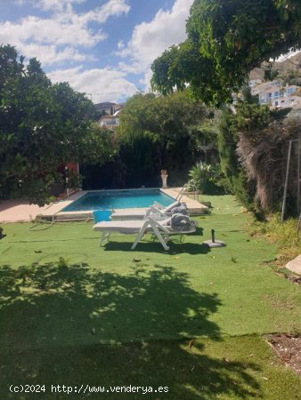 Villa en venta en Benalmádena (Málaga)