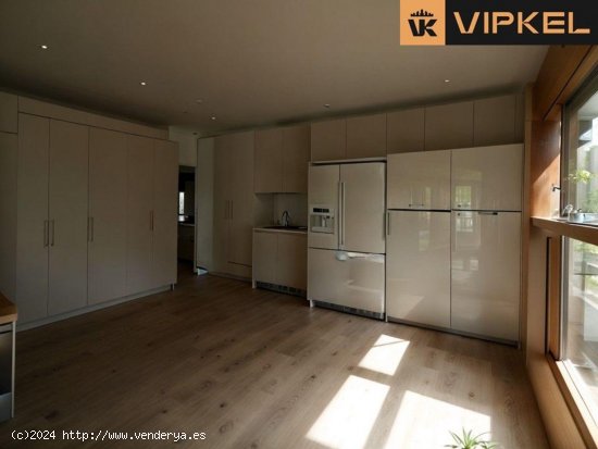  Piso en venta en Santa Comba (La Coruña) 